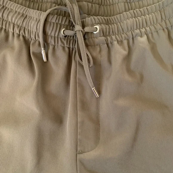Zara Army Green Cuffed Drawstring Pants - Picture 4 of 11